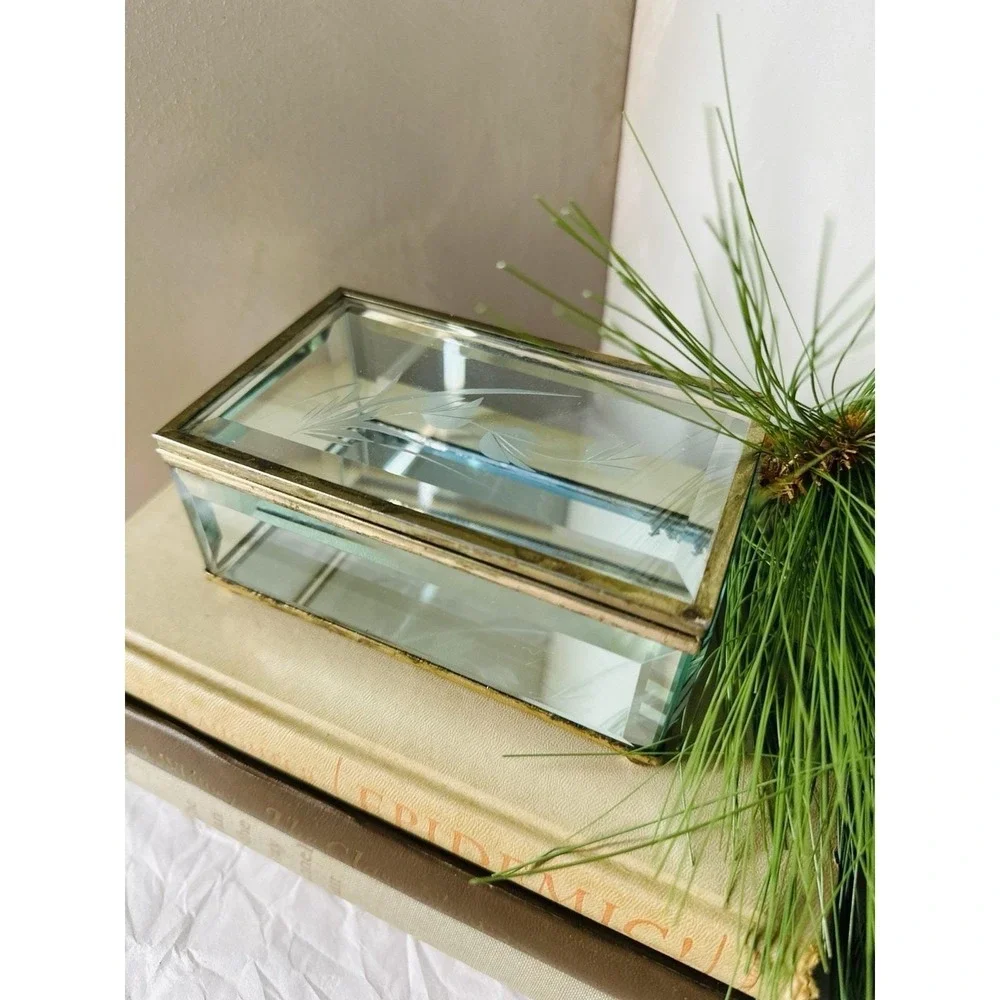 Vtg Etched Glass Brass Lidded Trinket Box Mirrored Bottom 5.25